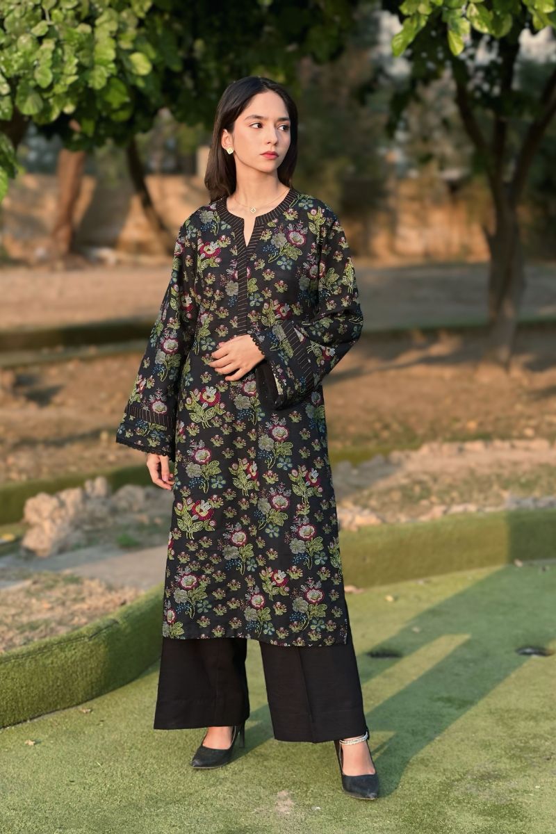 Midnight Bloom 2-Piece Stitched